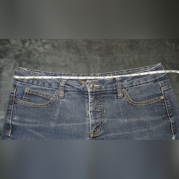 SANTANA JEANS Cut Off Shorts - Picture 6 of 7